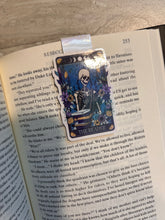 Load image into Gallery viewer, The reader tarot card magnetic bookmark
