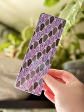 Load image into Gallery viewer, Gothic Coffin Kindle Insert
