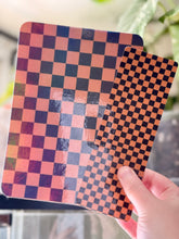 Load image into Gallery viewer, Holographic Checkered Kindle Insert
