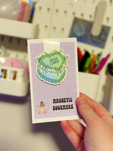 Green Cake Book Lover Magnetic Bookmark