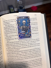 Load image into Gallery viewer, The reader tarot card magnetic bookmark
