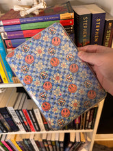 Load image into Gallery viewer, Disco smiley face kindle insert
