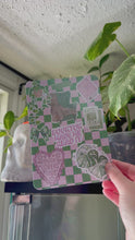 Load and play video in Gallery viewer, Green &amp; Pink Checkered Plant Kindle Insert
